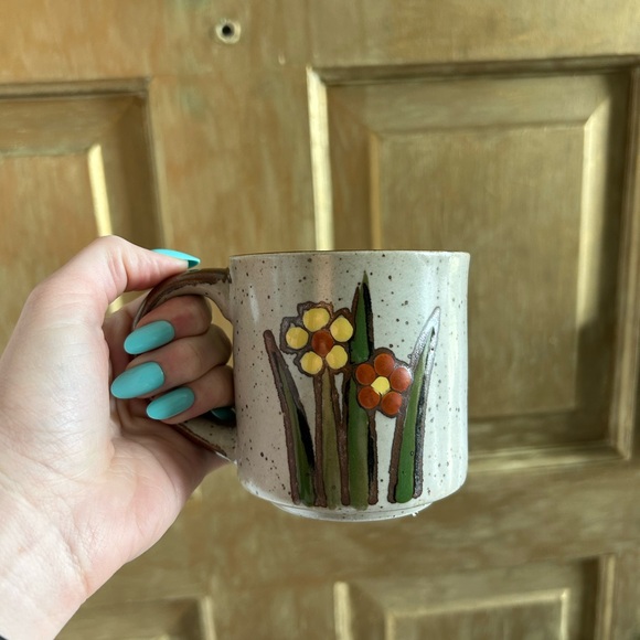 Vintage coffee mug - Picture 2 of 4